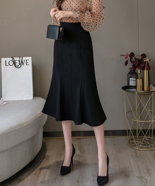 yuue' ( wear )(ユーイ)の「マーメイドシルエットスカート(スカート・レディース・ブラック/ライトベージュ・SMALL/LARGE/X-LARGE/MIDIUM/MEDIUM)」の6枚目の写真