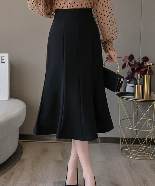 yuue' ( wear )(ユーイ)の「マーメイドシルエットスカート(スカート・レディース・ブラック/ライトベージュ・SMALL/LARGE/X-LARGE/MIDIUM/MEDIUM)」の11枚目の写真