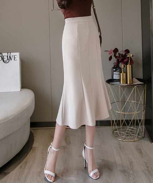 yuue' ( wear )(ユーイ)の「マーメイドシルエットスカート(スカート・レディース・ブラック/ライトベージュ・SMALL/LARGE/X-LARGE/MIDIUM/MEDIUM)」の16枚目の写真