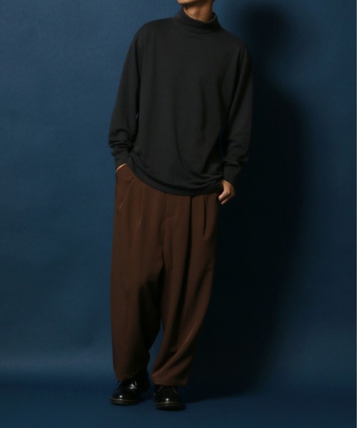 ANPAS（アンパス）の「Eco Ponte Fabric Turtleneck Shirt/エコポンチ タートルネックシャツ ハイネックシャツ（Tシャツ/カットソー・メンズ・グレイッシュベージュ/ホワイト/ワイン/スミクロ・L/M）」の9枚目の写真