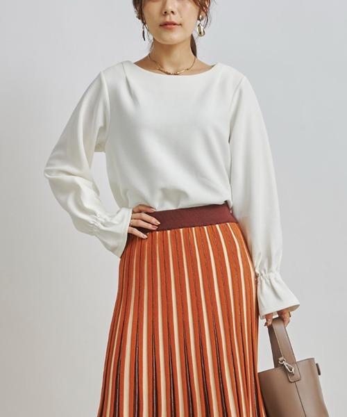 Chez toi（シェトワ）の「バックダブルボタンキャンディースリーブプルオーバー（Tシャツ/カットソー・レディース・ネイビー/オフホワイト/ボルドー・FREE）」の2枚目の写真