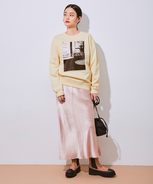 ADAM ET ROPE'(アダムエロペ)の「【ARTEMIO directed by SKIN】フォトスウェット(スウェット・レディース・ホワイト/クリーム・FREE)」の20枚目の写真
