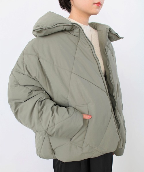 GeeRA（ジーラ）の「BIGダイヤキルトジャケットコート（その他アウター・レディース・ブラック/アイボリー/ライトカーキ・MEDIUM）」の9枚目の写真