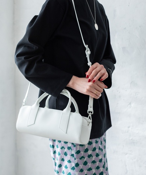 IENA（イエナ）の「【NOVIA /ノヴィア】スクエアバッグ◆（ショルダーバッグ・レディース・ホワイト/ブラック/ブルー系その他・FREE）」の12枚目の写真