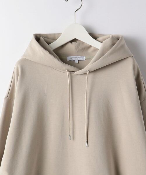 UNITED ARROWS LTD. OUTLET（ユナイテッドアローズアウトレット）の「＜A DAY IN THE LIFE＞ダンボールニット パーカー（Tシャツ/カットソー・メンズ・ベージュ・M/L/XL）」の3枚目の写真