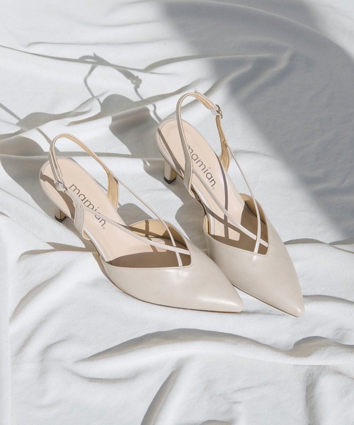 MAMIAN（マミアン）の「クロス&バックストラップ パンプス (7.0cmヒール)（パンプス・レディース・ブラック/ベージュ系その他/グレイッシュベージュ・LL/S/M/L）」の3枚目の写真