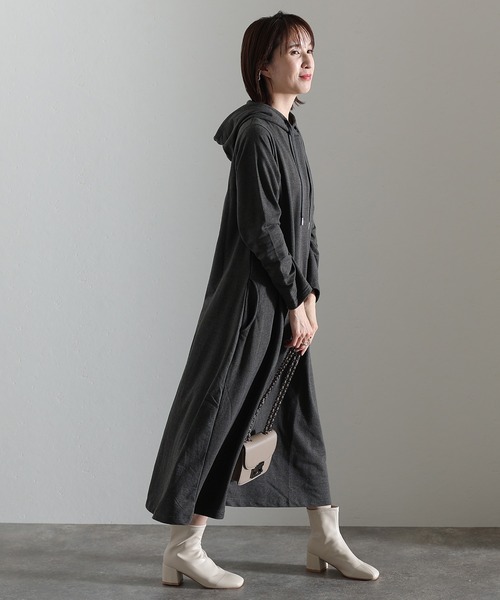 ElegChic(エレグシック)の「ミニ裏毛リラクシングワンピース(ワンピース・レディース・チャコールグレー/杢グレー・L/XXL/4L)」の6枚目の写真