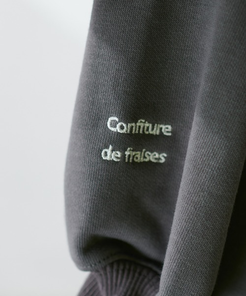 natural couture（ナチュラルクチュール）の「袖口刺繍コンパクト裏毛プルオーバー（Tシャツ/カットソー・レディース・オフホワイト/スミクロ/ライトグレー/レッド・FREE）」の14枚目の写真