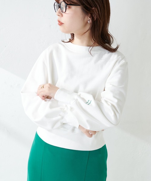 natural couture（ナチュラルクチュール）の「袖口刺繍コンパクト裏毛プルオーバー（Tシャツ/カットソー・レディース・オフホワイト/スミクロ/ライトグレー/レッド・FREE）」の5枚目の写真