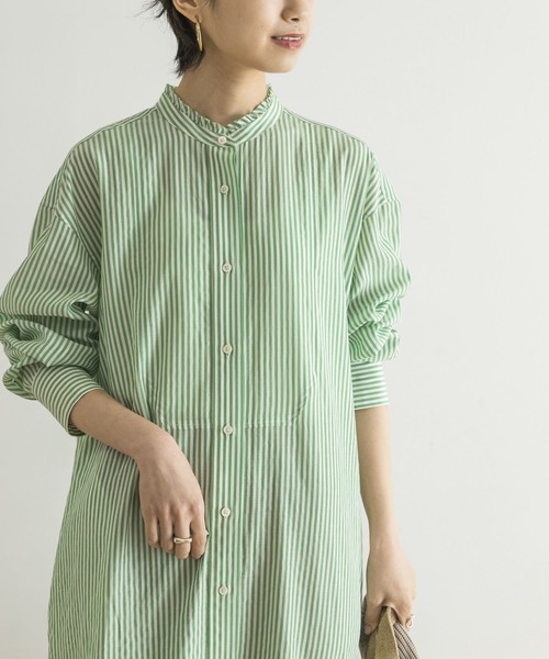 URBAN RESEARCH（アーバンリサーチ）の「フリルカラーシャツワンピース（ワンピース・レディース・ホワイト/グリーン系その他/ブルー系その他・FREE）」の15枚目の写真