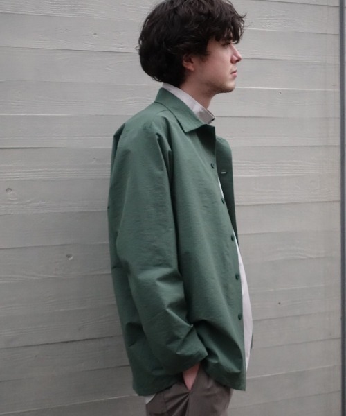 DESCENTE PAUSE(デサントポーズ)の「【デサントPAUSE】ユーティリティシャツ / UTILITY SHIRT 薄手 撥水 ストレッチ(シャツ/ブラウス・メンズ・ブラック/モスグリーン/ベージュ/ホワイト・X-LARGE/SMALL/MEDIUM/LARGE)」の11枚目の写真