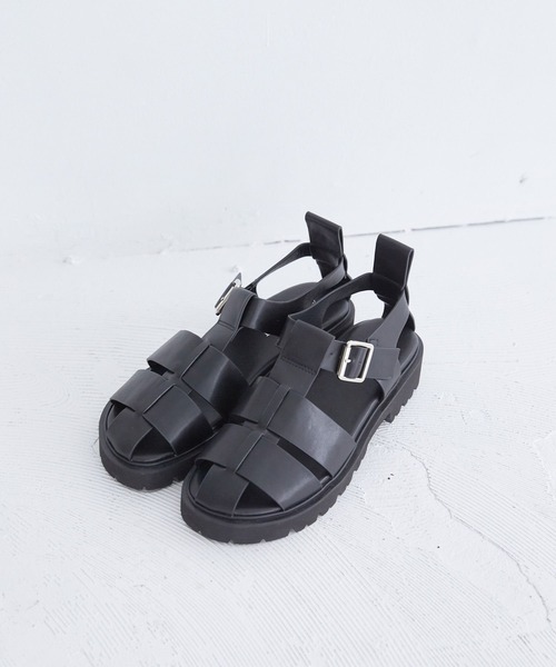 BAYFLOW（ベイフロー）の「グルカサンダル（サンダル・レディース・ブラック/アイボリー・MEDIUM/LARGE）」の5枚目の写真