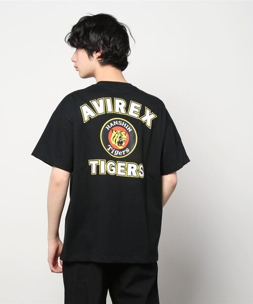 AVIREX（アヴィレックス）の「【Tigers×AVIREX】ショートスリーブ Tシャツ / SHORT SLEEVE T-SHIRT（Tシャツ/カットソー・メンズ・ホワイト/ブラック・MEDIUM/LARGE/X-LARGE/XX-LARGE）」の9枚目の写真