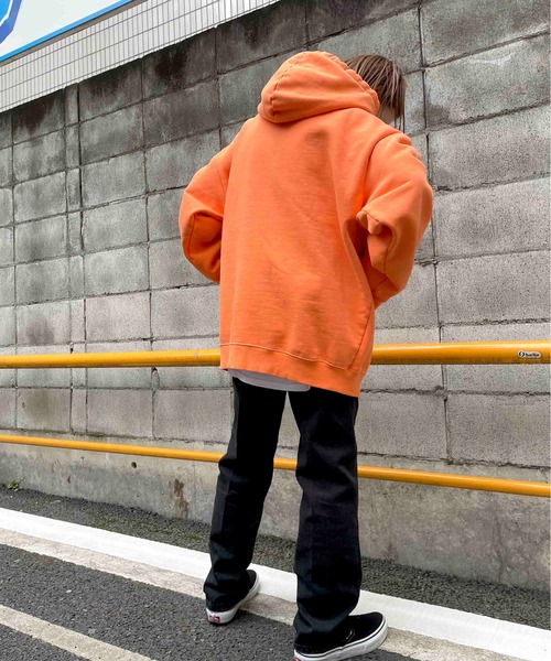 NO NEED(ノーニード)の「スリムフィットブラックデニム(デニムパンツ・メンズ・ブラック・LL/M/L)」の17枚目の写真