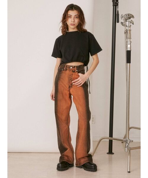 EVRIS（エヴリス）の「【ハイウエスト】バイカラーブリーチワイドパンツ（デニムパンツ・レディース・オレンジ/インディゴブルー・SMALL/MEDIUM）」の3枚目の写真