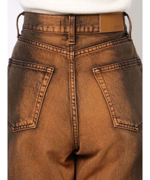 EVRIS（エヴリス）の「【ハイウエスト】バイカラーブリーチワイドパンツ（デニムパンツ・レディース・オレンジ/インディゴブルー・SMALL/MEDIUM）」の21枚目の写真