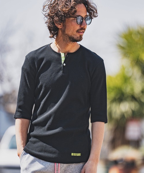 felkod(フィルコッド)の「mt7814- Neon Tape Thermal Half Sleeve Cut sew カットソー(Tシャツ/カットソー・メンズ・グレー×ピンク/ホワイト×ピンク/ブラック×イエロー・S/M/L)」の18枚目の写真