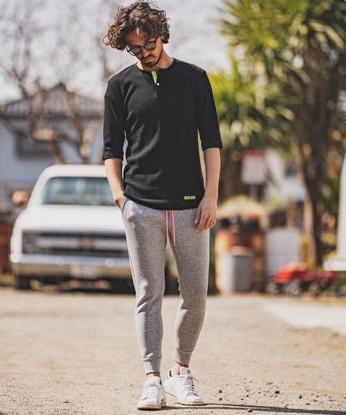 felkod(フィルコッド)の「mt7814- Neon Tape Thermal Half Sleeve Cut sew カットソー(Tシャツ/カットソー・メンズ・グレー×ピンク/ホワイト×ピンク/ブラック×イエロー・S/M/L)」の5枚目の写真