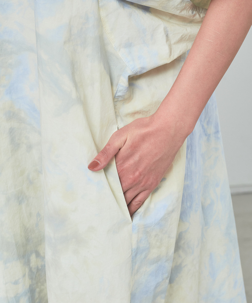 margaux（マルゴー）の「【MARGAUX】タイダイワンピース（ワンピース・レディース・イエロー/ブラック・フリー）」の9枚目の写真