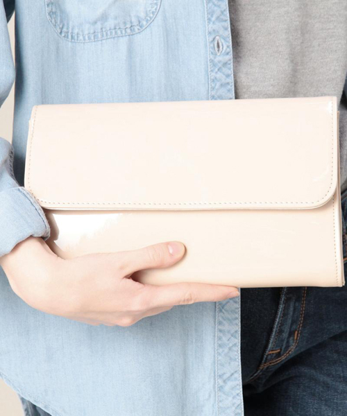 ROSE BUD COUPLES (ローズ バッド カップルズ)の「(WHITE IN 8)039 CLUTCH BAG(クラッチバッグ・レディース・ブラック/ベージュ/レッド・ONE SIZE)」の1枚目の写真