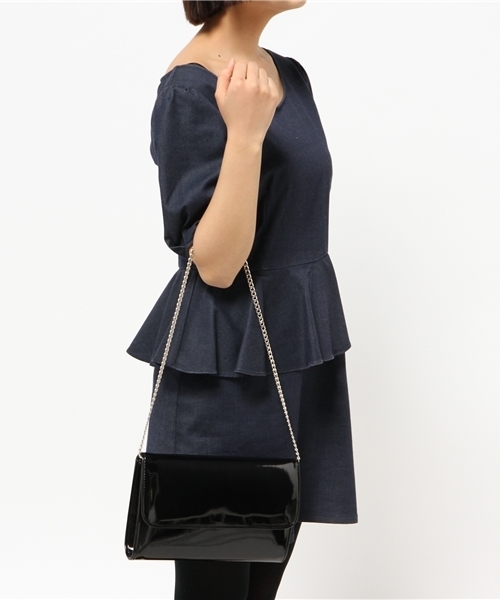 ROSE BUD COUPLES (ローズ バッド カップルズ)の「(WHITE IN 8)039 CLUTCH BAG(クラッチバッグ・レディース・ブラック/ベージュ/レッド・ONE SIZE)」の4枚目の写真