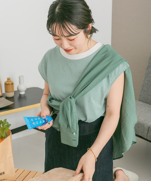 ITEMS URBANRESEARCH（アイテムズ アーバンリサーチ）の「シアーポケットシャツ（シャツ/ブラウス・レディース・ホワイト/ブラック/ブルー/グリーン・FREE）」の9枚目の写真