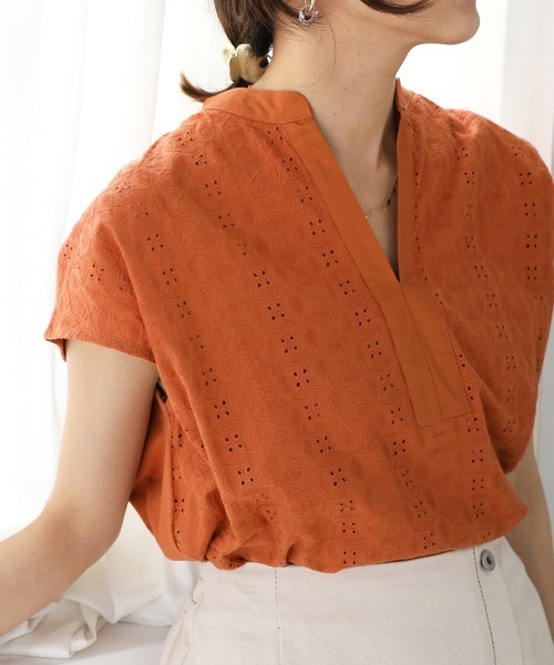 Bou Jeloud（ブージュルード）の「【WEB限定】レースカフタンチュニック（シャツ/ブラウス・レディース・ブラック/オフホワイト/オレンジ・FREE）」の13枚目の写真