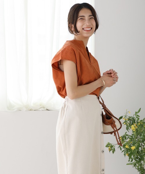 Bou Jeloud（ブージュルード）の「【WEB限定】レースカフタンチュニック（シャツ/ブラウス・レディース・ブラック/オフホワイト/オレンジ・FREE）」の14枚目の写真