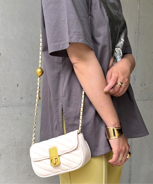 prose verse（プロズヴェール）の「キルティングチェーンバッグ（ショルダーバッグ・レディース・オフホワイト/ブラック/グリーン・ﾌﾘ-）」の8枚目の写真