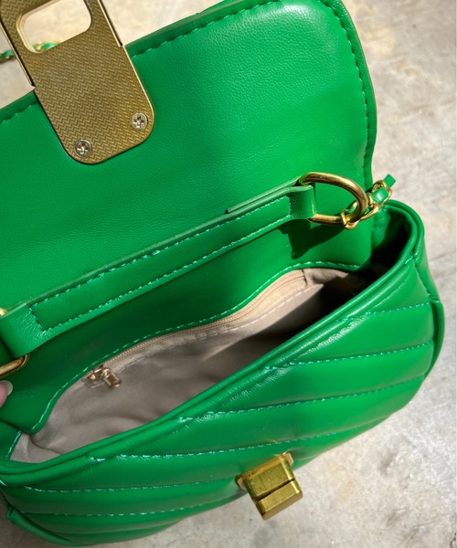 prose verse（プロズヴェール）の「キルティングチェーンバッグ（ショルダーバッグ・レディース・オフホワイト/ブラック/グリーン・ﾌﾘ-）」の5枚目の写真