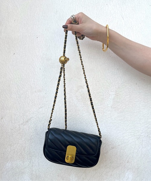 prose verse（プロズヴェール）の「キルティングチェーンバッグ（ショルダーバッグ・レディース・オフホワイト/ブラック/グリーン・ﾌﾘ-）」の13枚目の写真