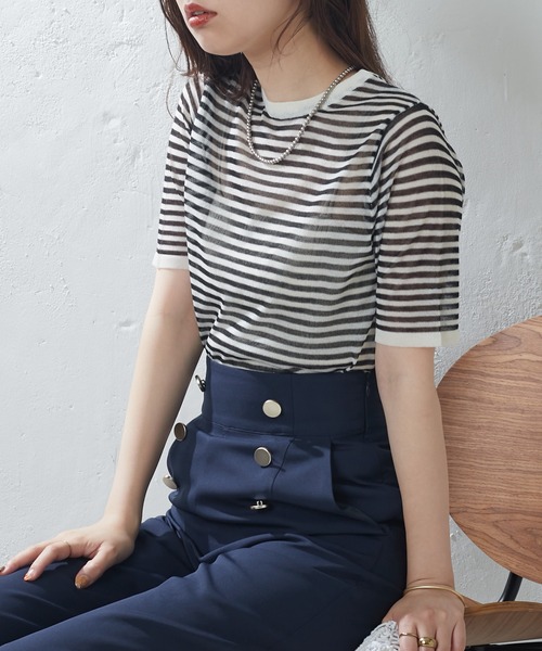 natural couture(ナチュラルクチュール)の「シアー半袖配色ニット(ニット/セーター・レディース・ブラック/オフホワイト/サックスブルー/オレンジ/その他1・FREE)」の5枚目の写真