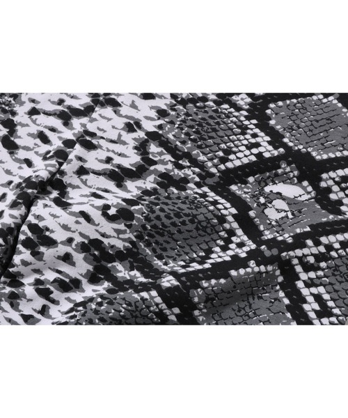 A BATHING APE(アベイシングエイプ)の「BAPE SNAKE PATTERN BIKER SHORTS L(ショーツ・レディース・グレー/ベージュ・MEDIUM/SMALL/X-SMALL)」の5枚目の写真