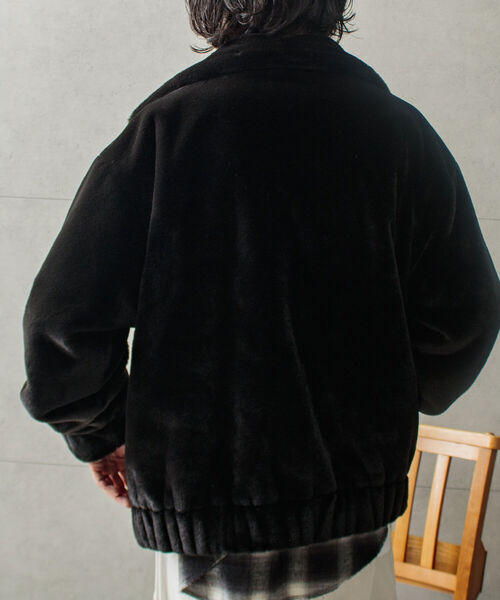 GLOSTER（グロスター）の「【GLOSTER/グロスター】フェイクファーブルゾン ビッグシルエット（その他アウター・メンズ・ブラック/ベージュ/グレー・M/L）」の8枚目の写真