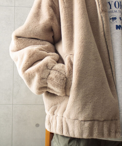 GLOSTER（グロスター）の「【GLOSTER/グロスター】フェイクファーブルゾン ビッグシルエット（その他アウター・メンズ・ブラック/ベージュ/グレー・M/L）」の18枚目の写真