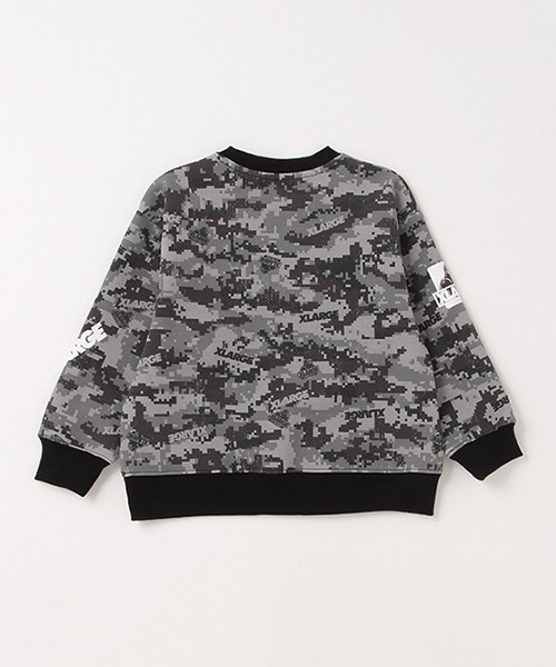 XLARGE KIDS（エクストララージキッズ）の「迷彩総柄トレーナー