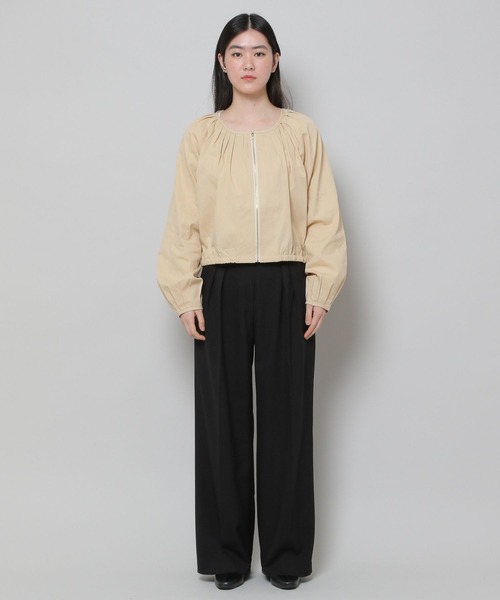 ALAND(エーランド)の「3.3Field Trip/PIN TUCK ZIP-UP 2275894(ノーカラージャケット・レディース・ブラック/ベージュ・FREE)」の13枚目の写真