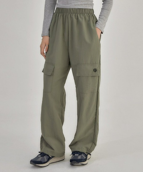 muahmuah（ムーアムーア）の「A'GEM/9 × .kom『muah muah/ムーアムーア』BALLOON FIT WIDE CARGO BANDING PANTS/バルーンフィットワイドカーゴパンツ（カーゴパンツ・レディース・ブラック/カーキ・FREE）」の13枚目の写真