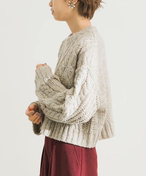 URBAN RESEARCH(アーバンリサーチ)の「ケーブルショートニット(ニット/セーター・レディース・オレンジ/ベージュ系その他/ブラウン・FREE)」の9枚目の写真