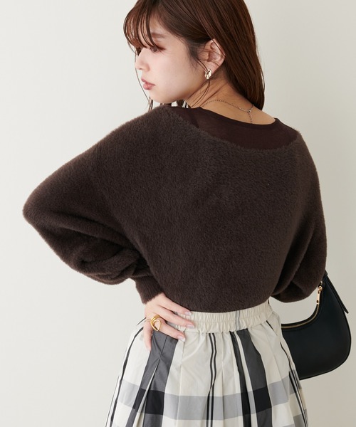 natural couture(ナチュラルクチュール)の「ふわふわシャギー×シアーニット(ニット/セーター・レディース・オフホワイト/ピンク/グレー/ブラウン/ベージュ・FREE)」の15枚目の写真