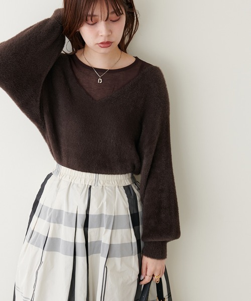 natural couture(ナチュラルクチュール)の「ふわふわシャギー×シアーニット(ニット/セーター・レディース・オフホワイト/ピンク/グレー/ブラウン/ベージュ・FREE)」の14枚目の写真