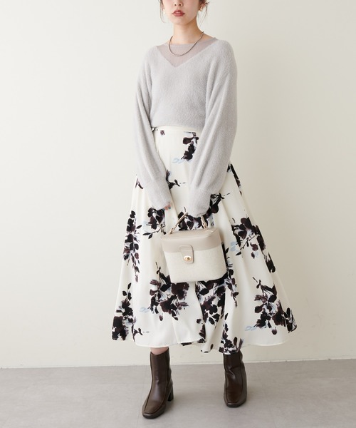 natural couture(ナチュラルクチュール)の「ふわふわシャギー×シアーニット(ニット/セーター・レディース・オフホワイト/ピンク/グレー/ブラウン/ベージュ・FREE)」の13枚目の写真