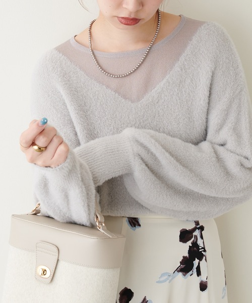 natural couture(ナチュラルクチュール)の「ふわふわシャギー×シアーニット(ニット/セーター・レディース・オフホワイト/ピンク/グレー/ブラウン/ベージュ・FREE)」の10枚目の写真