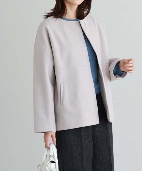 Pierrot（ピエロ）の「メルトンノーカラーショートコート（ノー