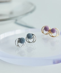 ミニベロアボールピアス