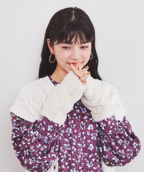 coen（コーエン）の「フェイクファーミトン（手袋・レディース・イエロー/オフホワイト/ダークグレー/ブラウン・FREE）」の14枚目の写真