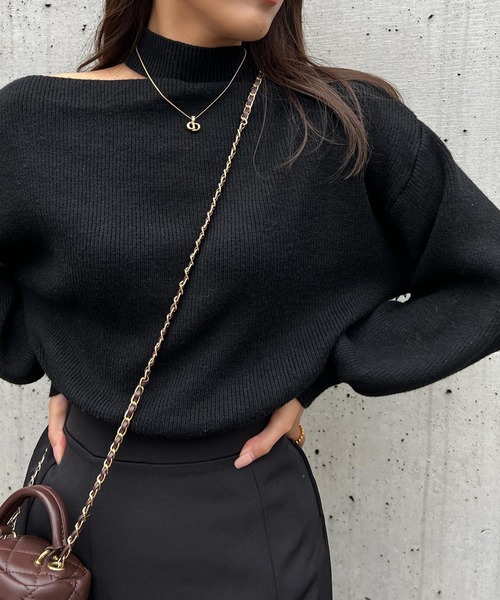 Lamoa（ラモア）の「Lamoa/ショルダーカット ボリュームスリーブ ニット（ニット/セーター・レディース・アイボリー/ブラック/グレー/ブラウン・FREE）」の18枚目の写真