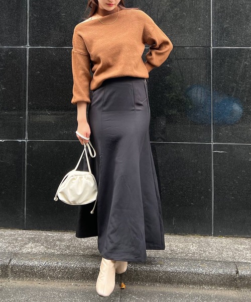 Lamoa（ラモア）の「Lamoa/ショルダーカット ボリュームスリーブ ニット（ニット/セーター・レディース・アイボリー/ブラック/グレー/ブラウン・FREE）」の22枚目の写真