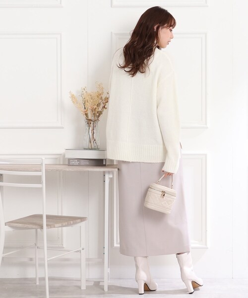 【ふわふわパステルカラーニット】ヤクライクモックネックニット