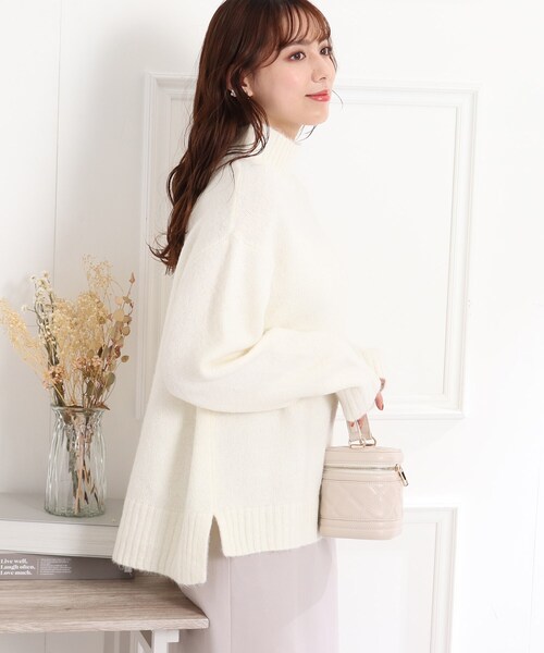 【ふわふわパステルカラーニット】ヤクライクモックネックニット